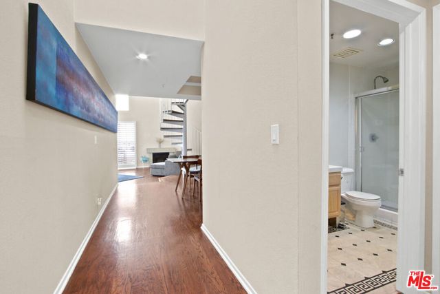 255 Main Street 306, Los Angeles, CA 90291