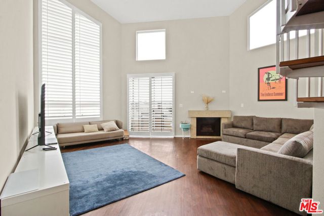 255 Main Street 306, Los Angeles, CA 90291