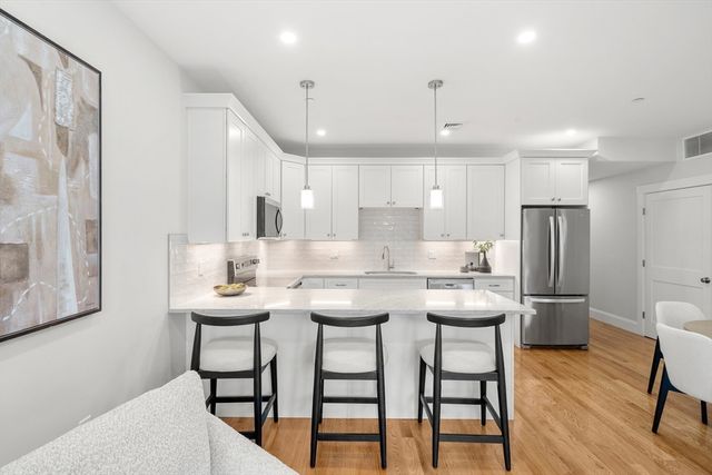 9 Downer Ct 4, Boston, MA 02122