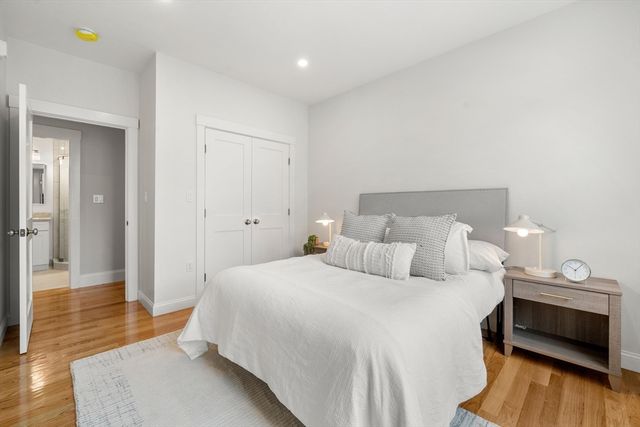 9 Downer Ct 4, Boston, MA 02122