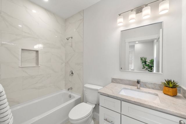 9 Downer Ct 4, Boston, MA 02122