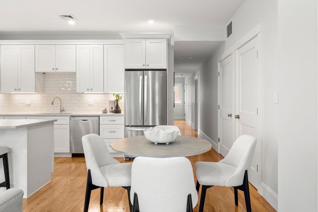 9 Downer Ct 4, Boston, MA 02122