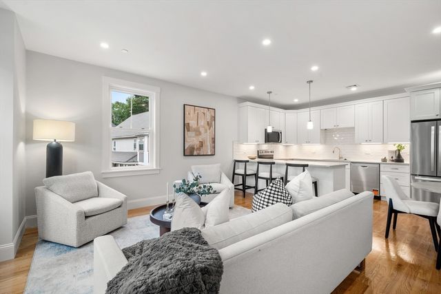9 Downer Ct 4, Boston, MA 02122