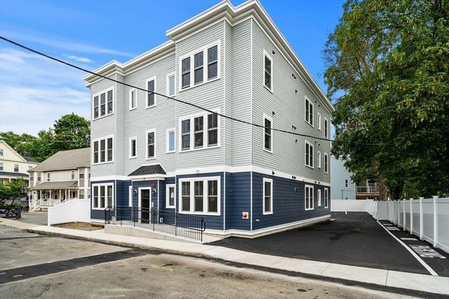 9 Downer Ct 4, Boston, MA 02122