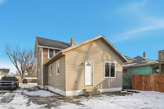 6 Oakwood Place, Lima, OH 45804