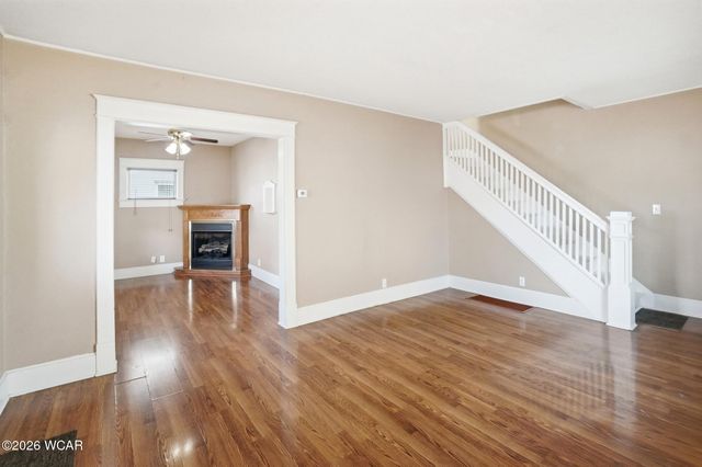 6 Oakwood Place, Lima, OH 45804