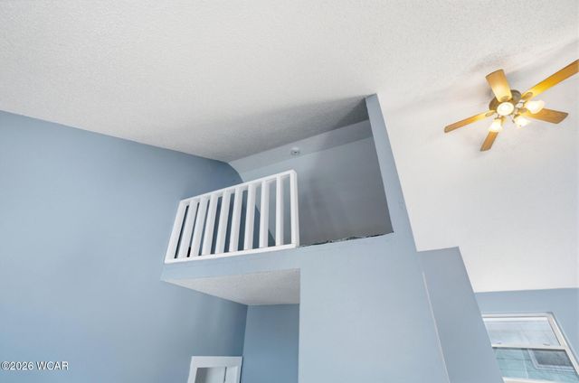 6 Oakwood Place, Lima, OH 45804