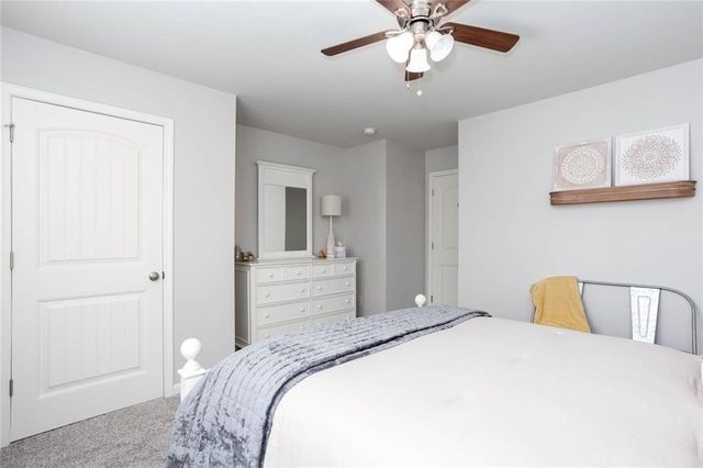 802 Omaha Place, Kennesaw, GA 30152