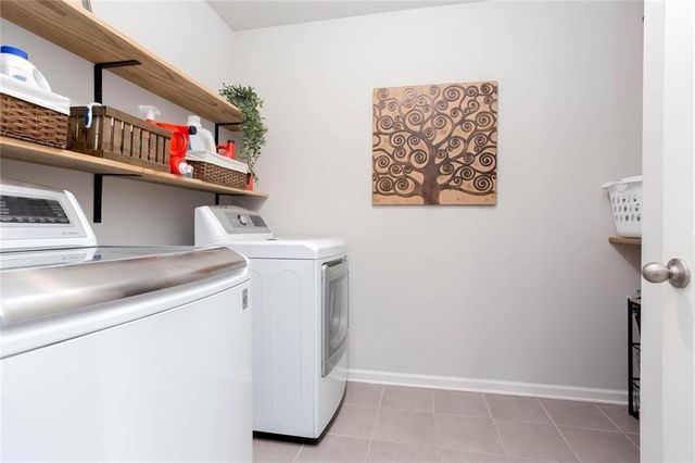 802 Omaha Place, Kennesaw, GA 30152