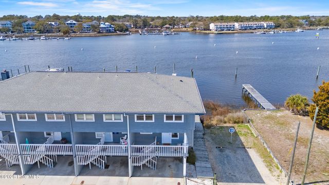 923 Canal Drive, Carolina Beach, NC 28428