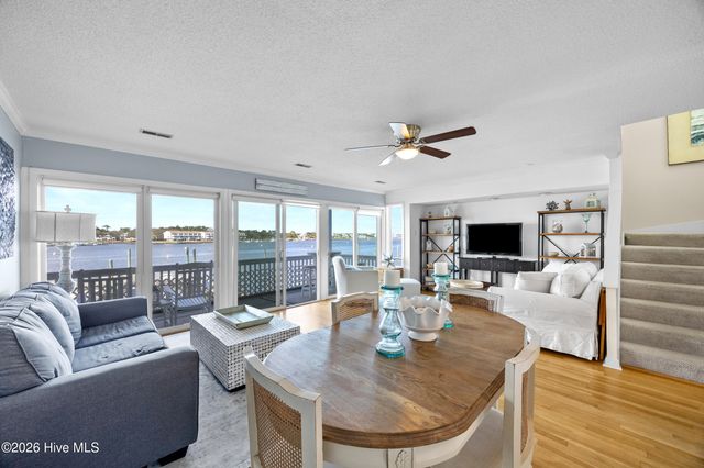 923 Canal Drive, Carolina Beach, NC 28428