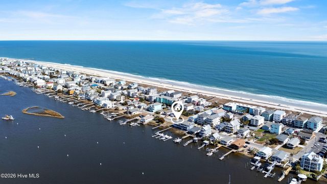 923 Canal Drive, Carolina Beach, NC 28428