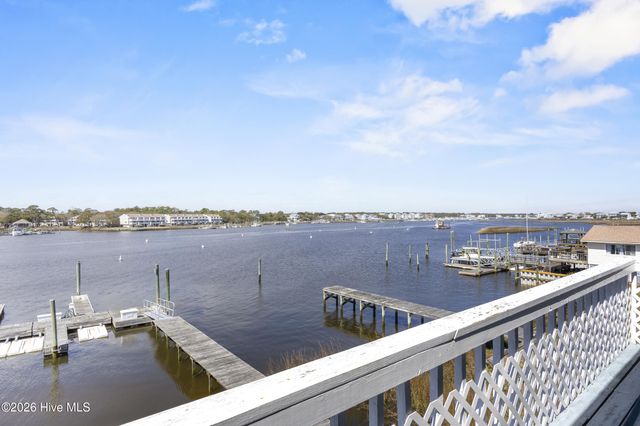 923 Canal Drive, Carolina Beach, NC 28428