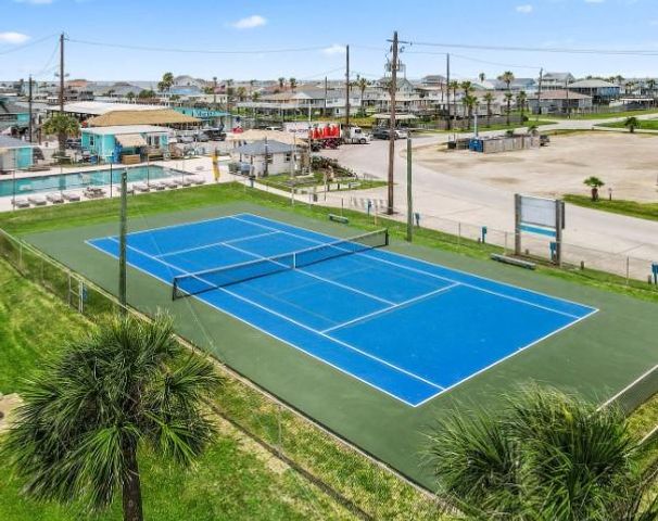 4011 Grayson Drive, Galveston, TX 77554