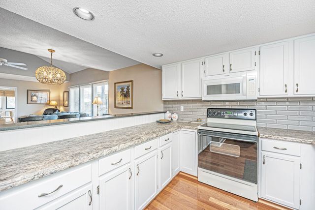 786 Summerwind Circle, Edisto Beach, SC 29438