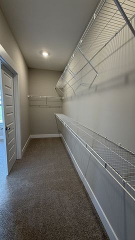 1427 Suzanne Drive, Murfreesboro, TN 37128