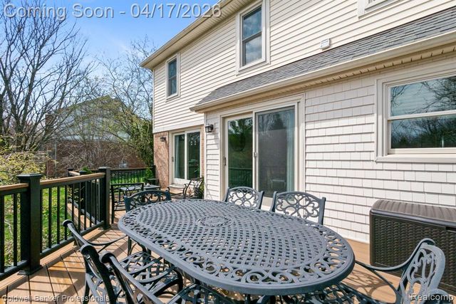 8983 Quail Circle, Plymouth, MI 48170