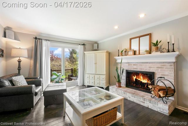 8983 Quail Circle, Plymouth, MI 48170