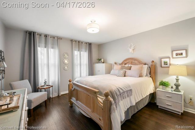 8983 Quail Circle, Plymouth, MI 48170