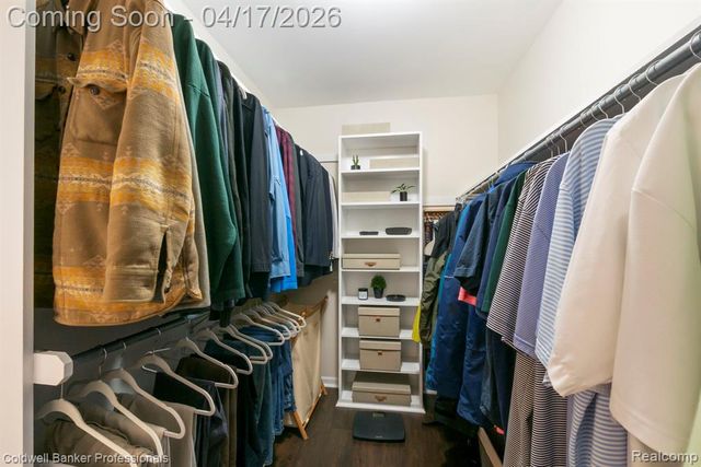 8983 Quail Circle, Plymouth, MI 48170