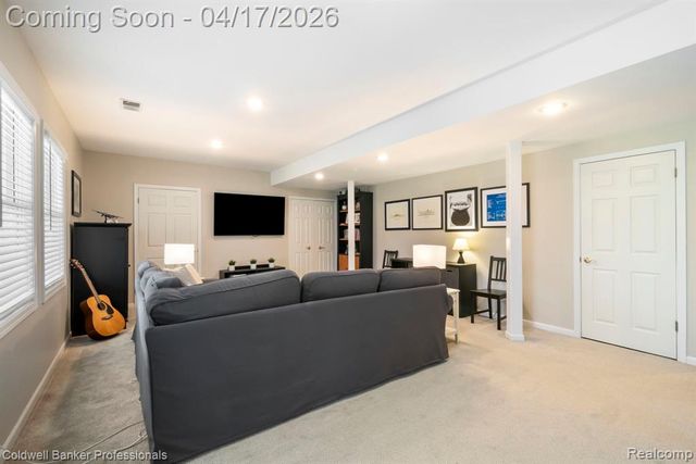 8983 Quail Circle, Plymouth, MI 48170