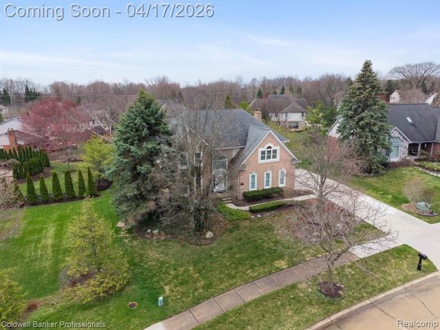 8983 Quail Circle, Plymouth, MI 48170
