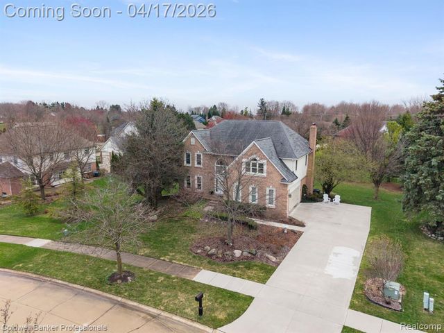 8983 Quail Circle, Plymouth, MI 48170