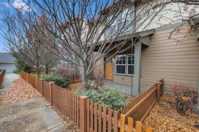 61704 Marigold Lane, Bend, OR 97702