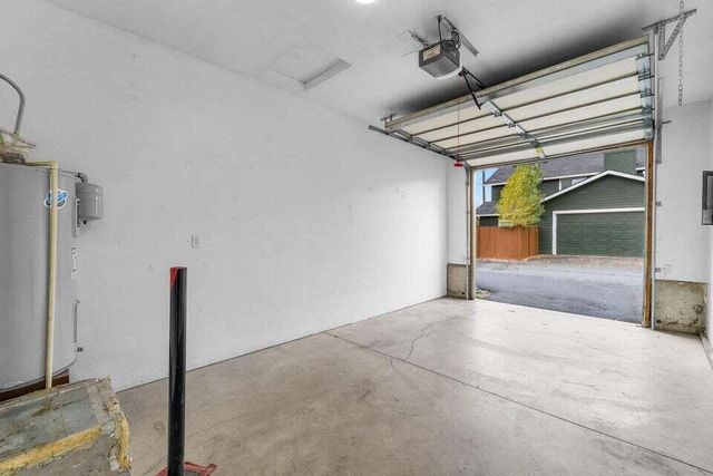 61704 Marigold Lane, Bend, OR 97702