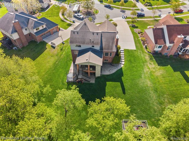 61151 Palomino Court, Lyon Charter Township, MI 48178