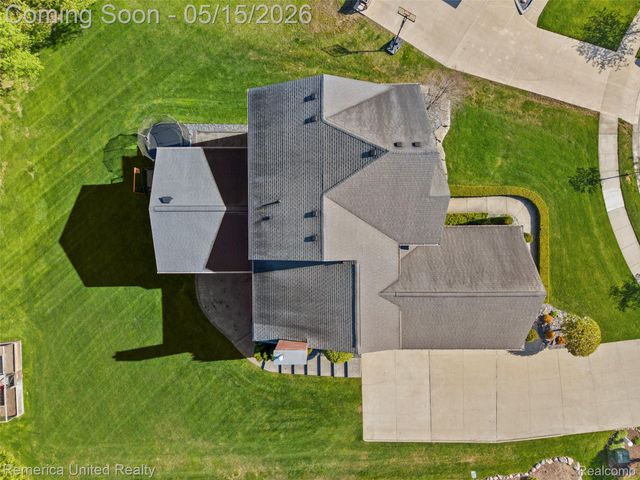 61151 Palomino Court, Lyon Charter Township, MI 48178