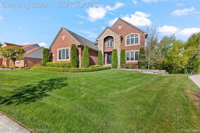 61151 Palomino Court, Lyon Charter Township, MI 48178
