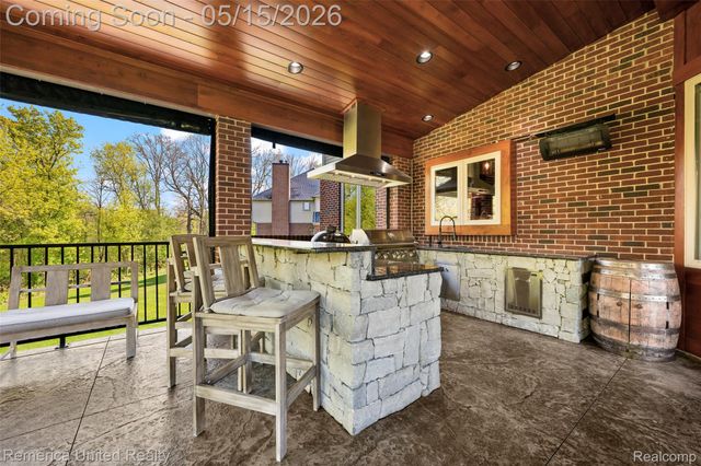 61151 Palomino Court, Lyon Charter Township, MI 48178