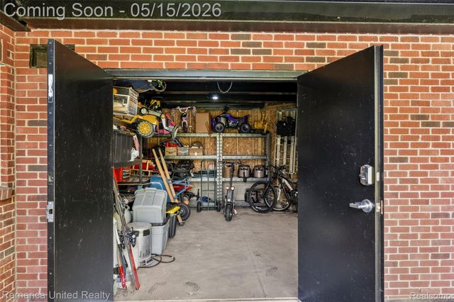 61151 Palomino Court, Lyon Charter Township, MI 48178