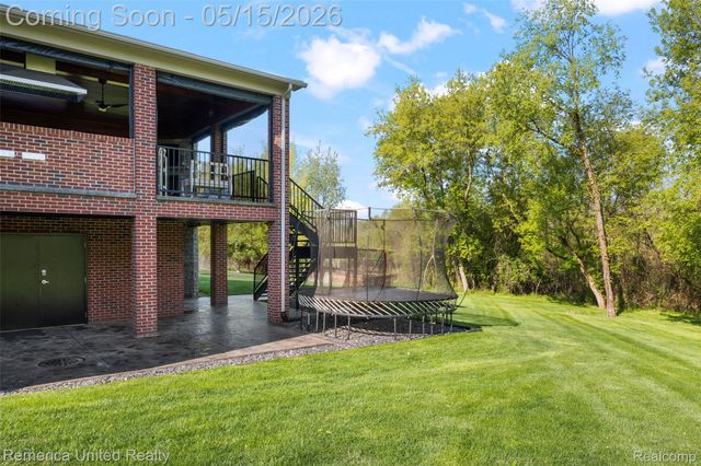61151 Palomino Court, Lyon Charter Township, MI 48178