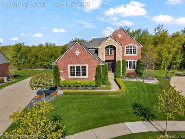 61151 Palomino Court, Lyon Charter Township, MI 48178