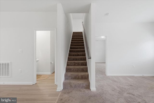 697 RIVANNA RUN, Falling Waters, WV 25419
