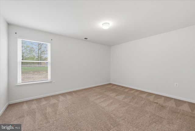 697 RIVANNA RUN, Falling Waters, WV 25419