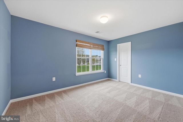 697 RIVANNA RUN, Falling Waters, WV 25419