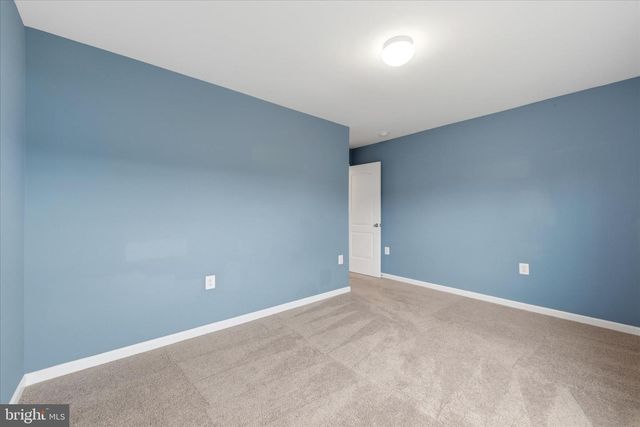 697 RIVANNA RUN, Falling Waters, WV 25419