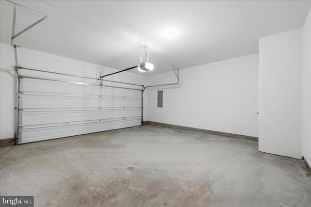 697 RIVANNA RUN, Falling Waters, WV 25419