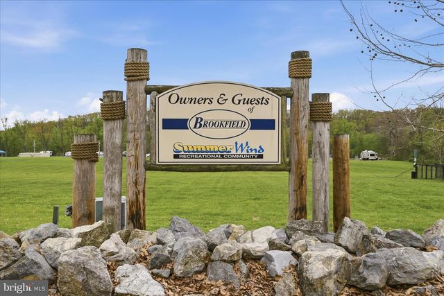 697 RIVANNA RUN, Falling Waters, WV 25419