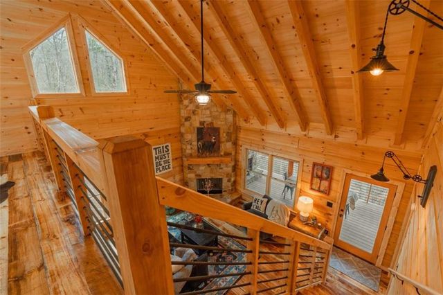 138 Rhondas Way, Ellijay, GA 30540