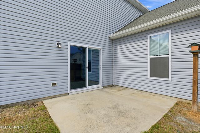 738 Pine Cone Drive, Winnabow, NC 28479