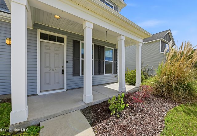 738 Pine Cone Drive, Winnabow, NC 28479