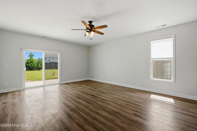 738 Pine Cone Drive, Winnabow, NC 28479