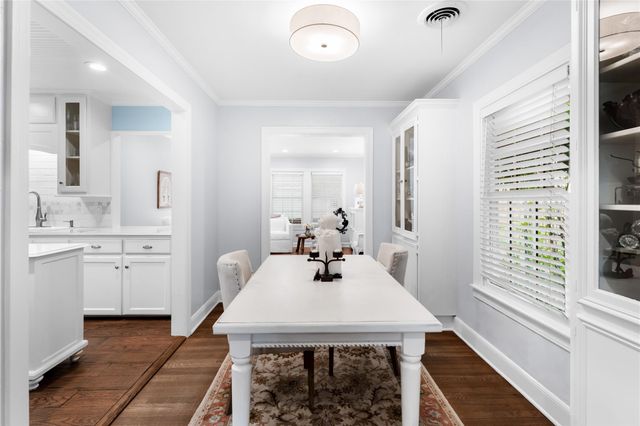 1701 W 33rd ST, Austin, TX 78703