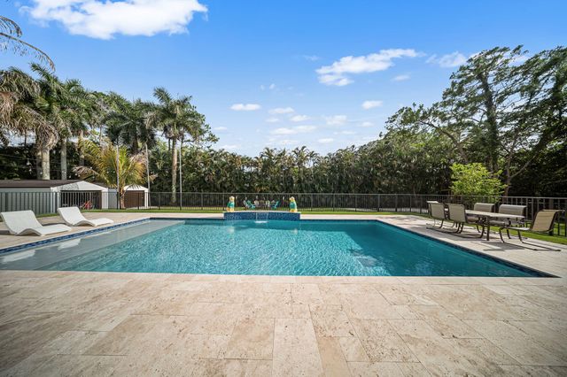 17148 78th Road N, The Acreage, FL 33470