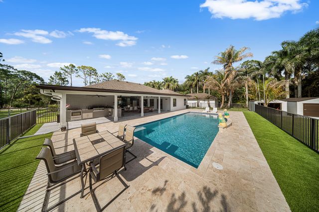 17148 78th Road N, The Acreage, FL 33470