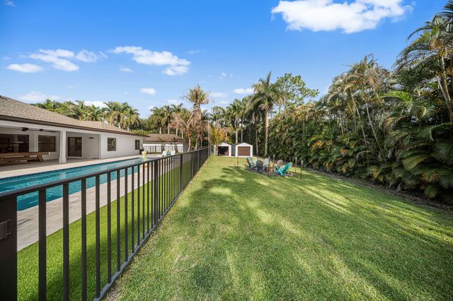 17148 78th Road N, The Acreage, FL 33470